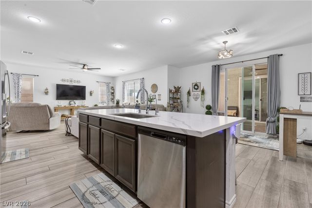 7125 Range Valley Street, North Las Vegas, NV 89084