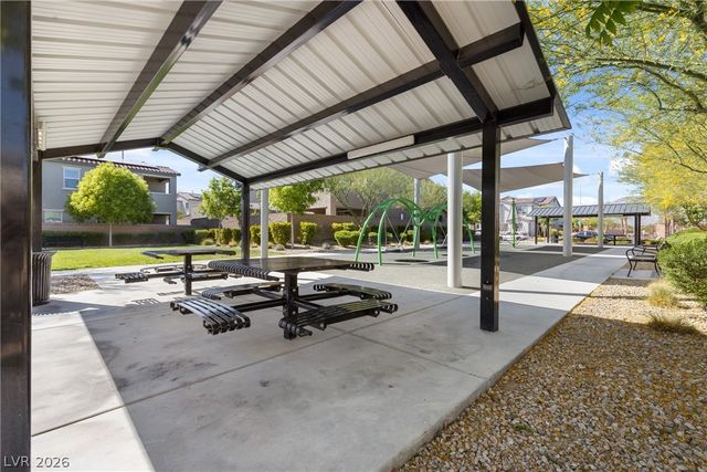 7125 Range Valley Street, North Las Vegas, NV 89084