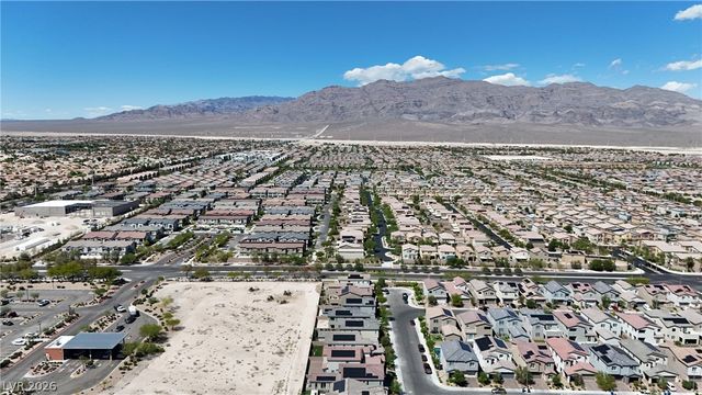 7125 Range Valley Street, North Las Vegas, NV 89084