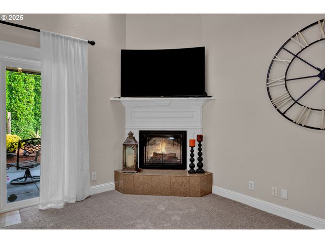 2332 ROSEMARY Ct, Florence, OR 97439