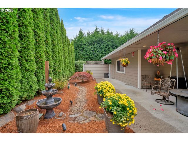 2332 ROSEMARY Ct, Florence, OR 97439