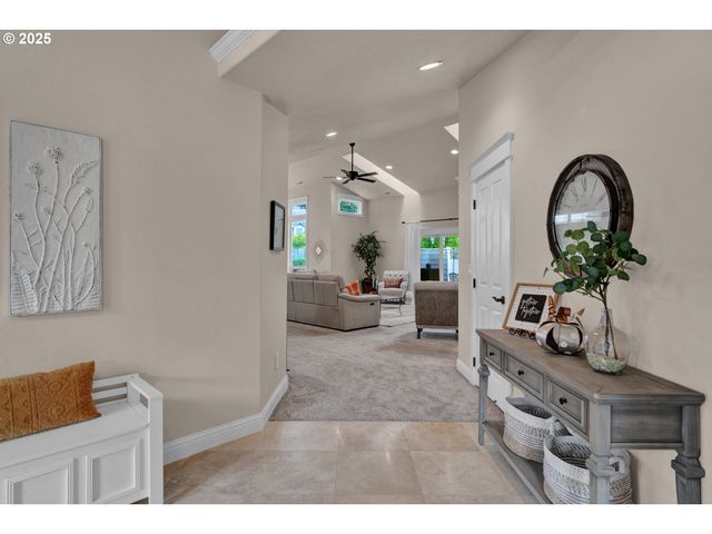 2332 ROSEMARY Ct, Florence, OR 97439