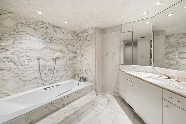 5500 Collins Ave 1401, Miami Beach, FL 33140