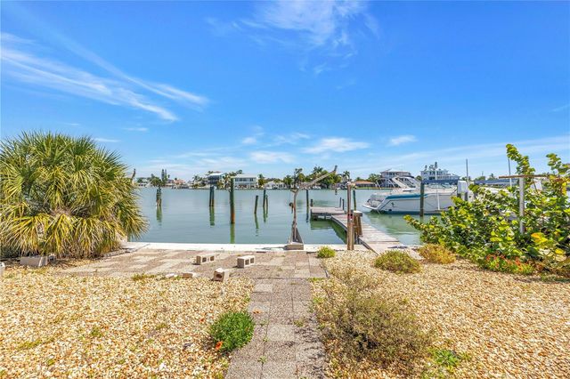 14045 E PARSLEY DRIVE, Madeira Beach, FL 33708