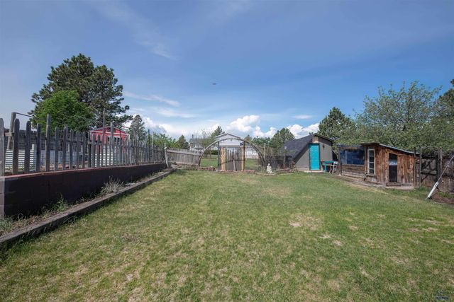 8570 DUNSMORE RD, Rapid City, SD 57702