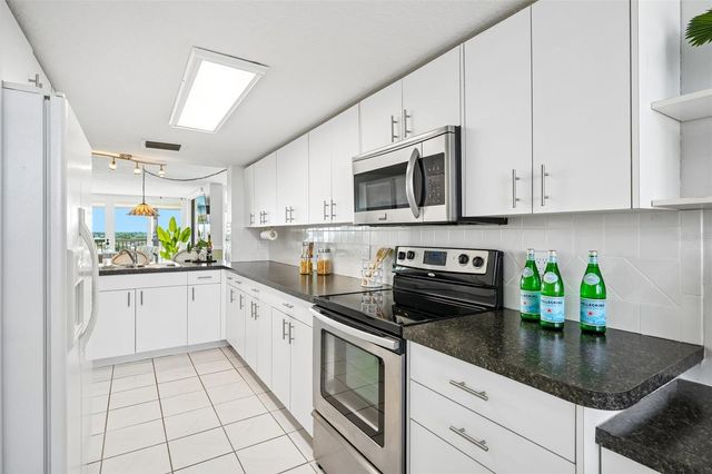 9415 BLIND PASS ROAD 706, St Pete Beach, FL 33706