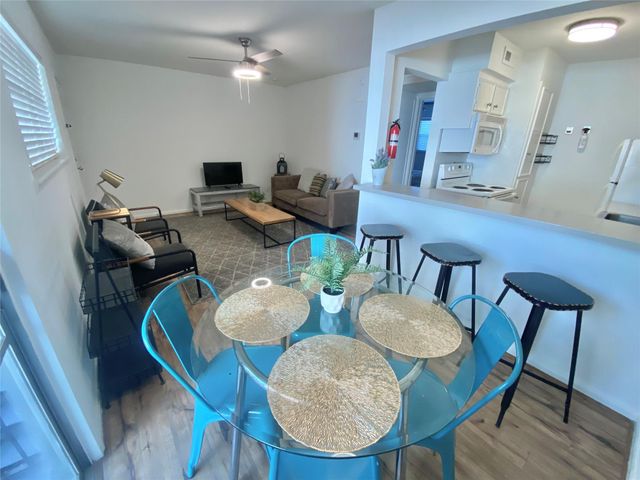 1855 Portsmouth Street C4, Houston, TX 77098