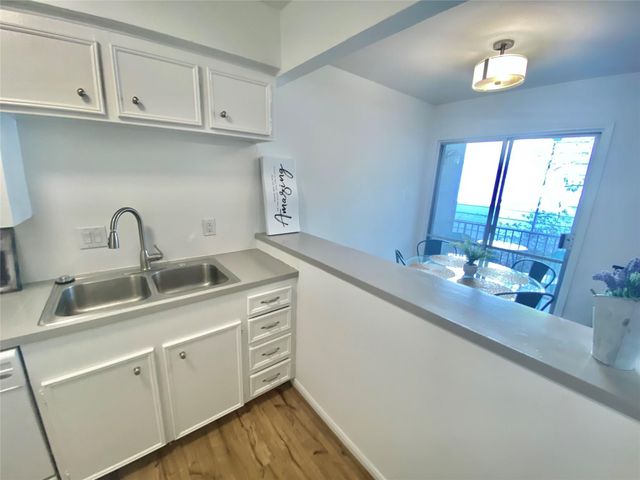 1855 Portsmouth Street C4, Houston, TX 77098