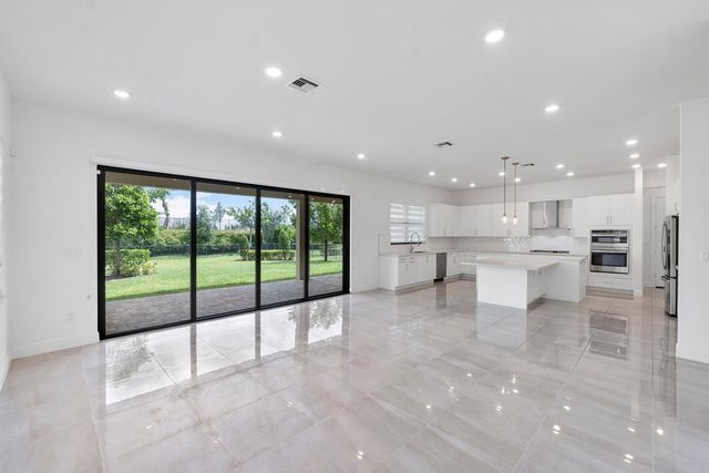12745 Bayside Court, Parkland, FL 33076