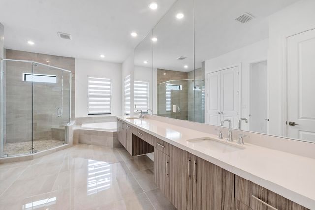 12745 Bayside Court, Parkland, FL 33076