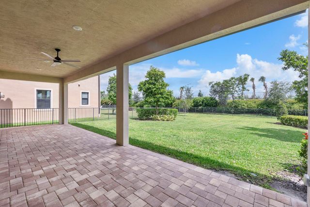 12745 Bayside Court, Parkland, FL 33076