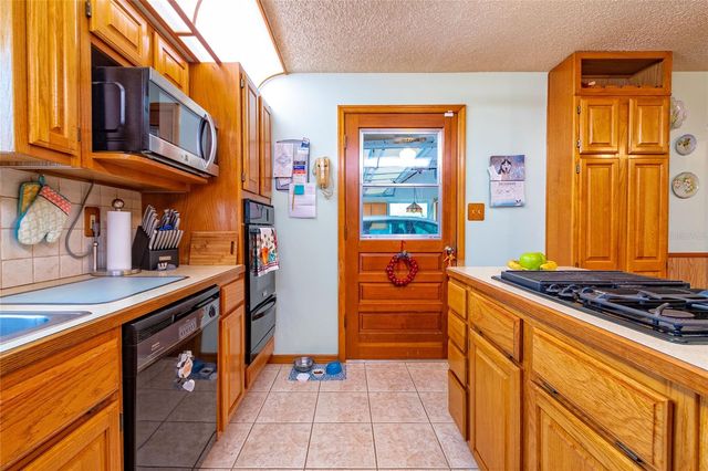 10648 WESTMONT ROAD, Leesburg, FL 34788