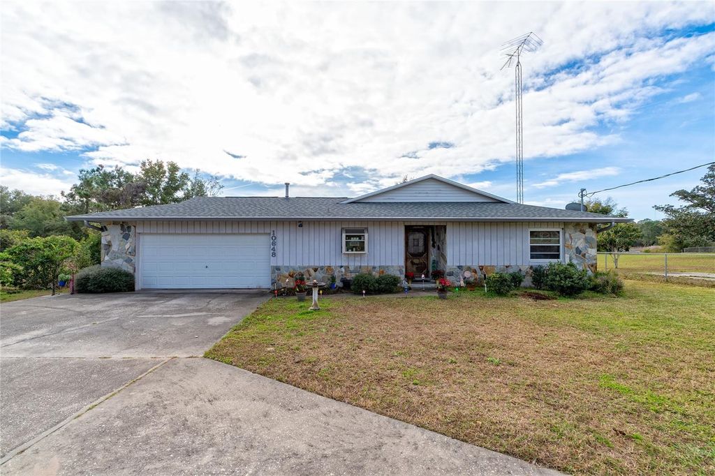 10648 WESTMONT ROAD, Leesburg, FL 34788