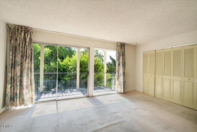 823 N Altadena Drive, Pasadena, CA 91107