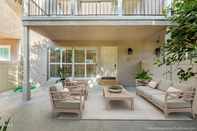823 N Altadena Drive, Pasadena, CA 91107