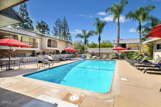 823 N Altadena Drive, Pasadena, CA 91107