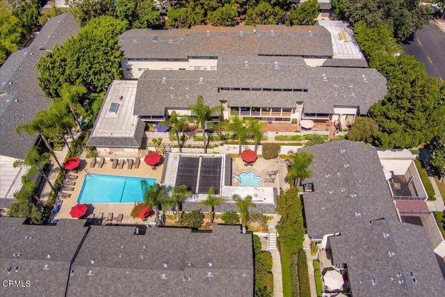 823 N Altadena Drive, Pasadena, CA 91107