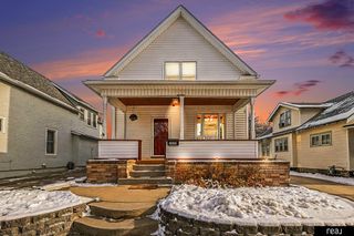 2809 S 32nd Avenue, Omaha, NE 68105