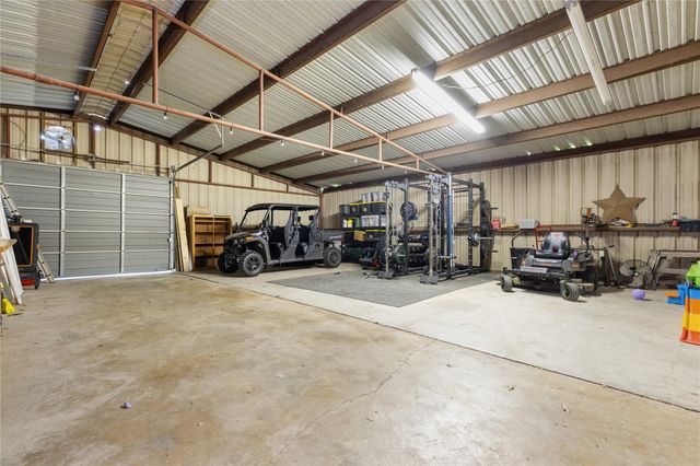 11703 N H Street, La Porte, TX 77571