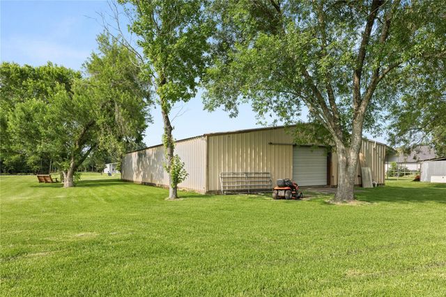 11703 N H Street, La Porte, TX 77571