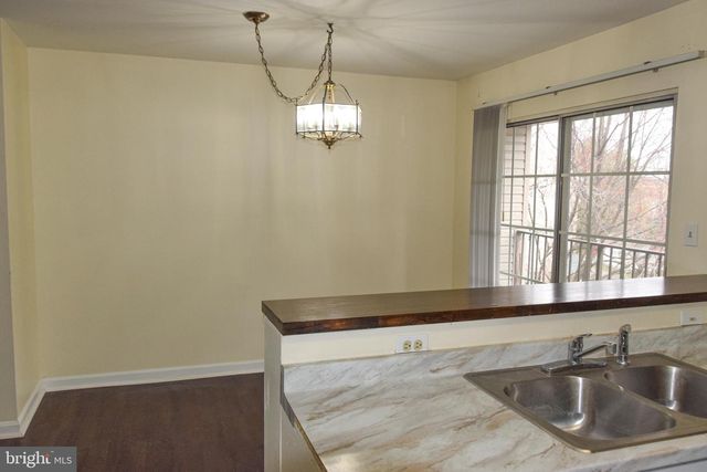 706 CHRISTOPHER DR, Reading, PA 19610