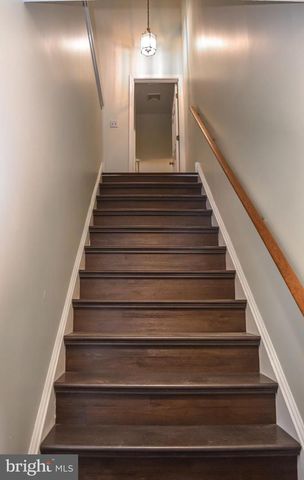 706 CHRISTOPHER DR, Reading, PA 19610