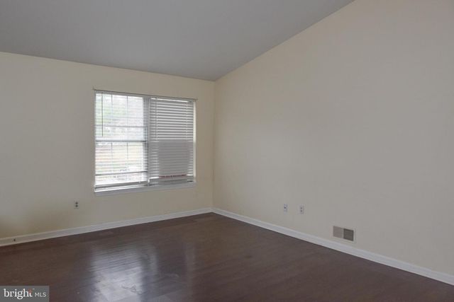 706 CHRISTOPHER DR, Reading, PA 19610