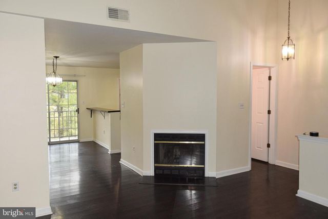 706 CHRISTOPHER DR, Reading, PA 19610