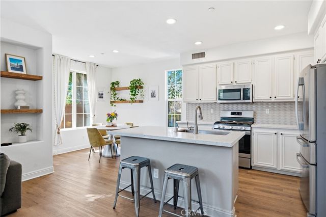 2 Lansdale Court, Ladera Ranch, CA 92694