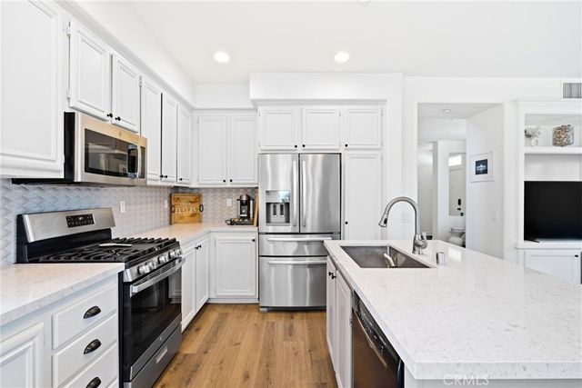 2 Lansdale Court, Ladera Ranch, CA 92694