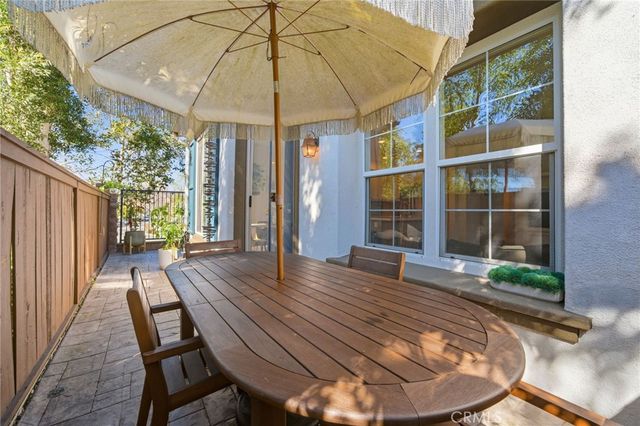 2 Lansdale Court, Ladera Ranch, CA 92694