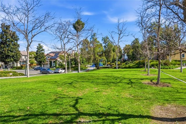 2 Lansdale Court, Ladera Ranch, CA 92694