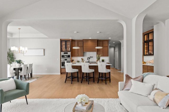 294 E SWEETWATER WAY, Appleton, WI 54913