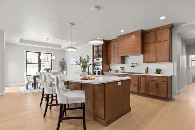 294 E SWEETWATER WAY, Appleton, WI 54913