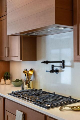 294 E SWEETWATER WAY, Appleton, WI 54913