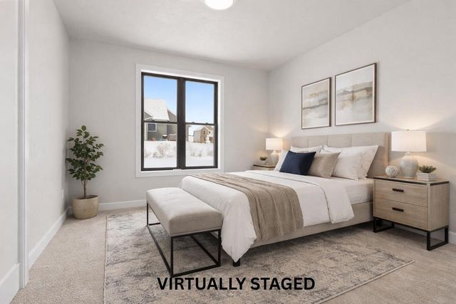 294 E SWEETWATER WAY, Appleton, WI 54913