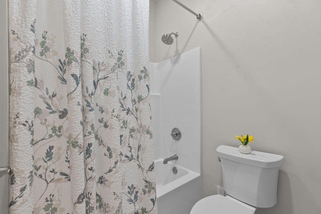 294 E SWEETWATER WAY, Appleton, WI 54913