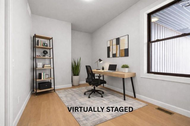 294 E SWEETWATER WAY, Appleton, WI 54913