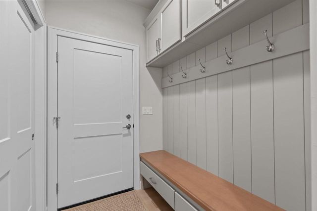 294 E SWEETWATER WAY, Appleton, WI 54913