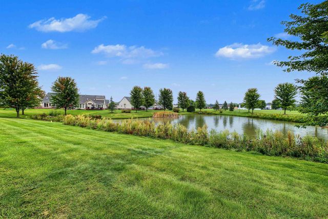 52268 Naugatuck Drive, Macomb Twp, MI 48042