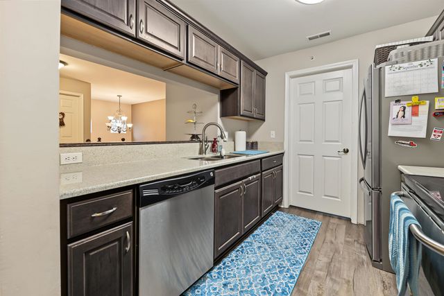 52268 Naugatuck Drive, Macomb Twp, MI 48042