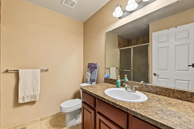 52268 Naugatuck Drive, Macomb Twp, MI 48042