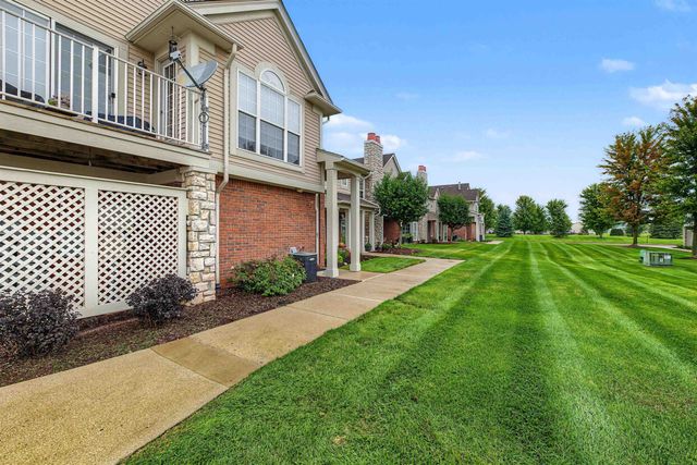 52268 Naugatuck Drive, Macomb Twp, MI 48042