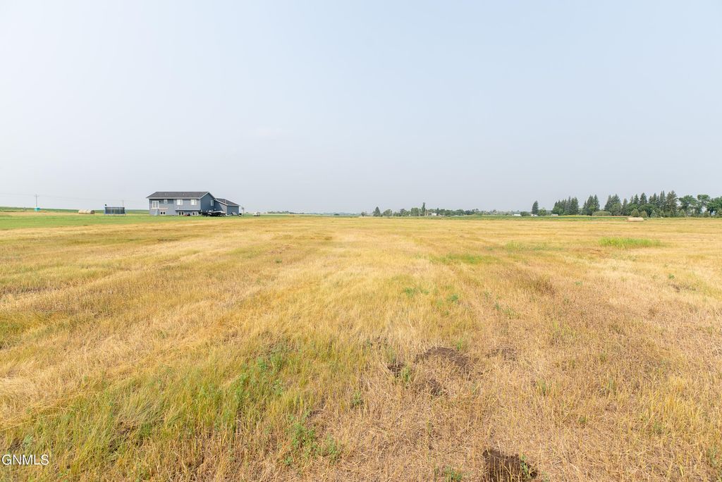 11331 Pauls Drive, Menoken, ND 58558 photo 4