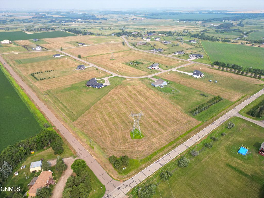 11331 Pauls Drive, Menoken, ND 58558 photo 9