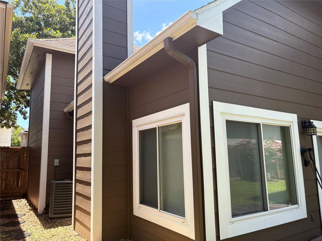 1664 Beaconshire Road, Houston, TX 77077