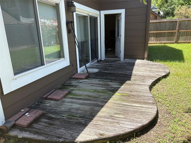 1664 Beaconshire Road, Houston, TX 77077