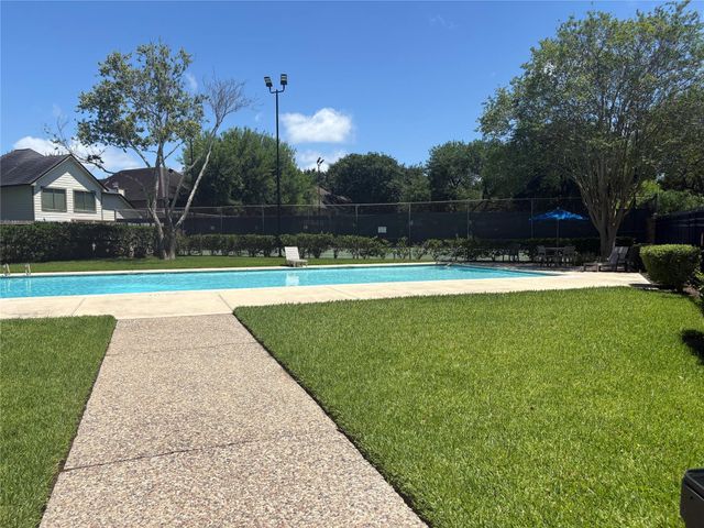 1664 Beaconshire Road, Houston, TX 77077