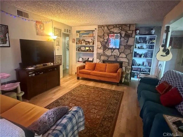 1504 S Grand, San Pedro, CA 90731