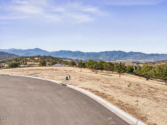 5645 Springview Court, Medford, OR 97504